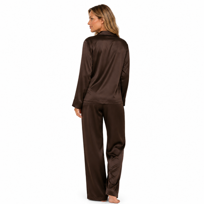 Satijnen pyjama